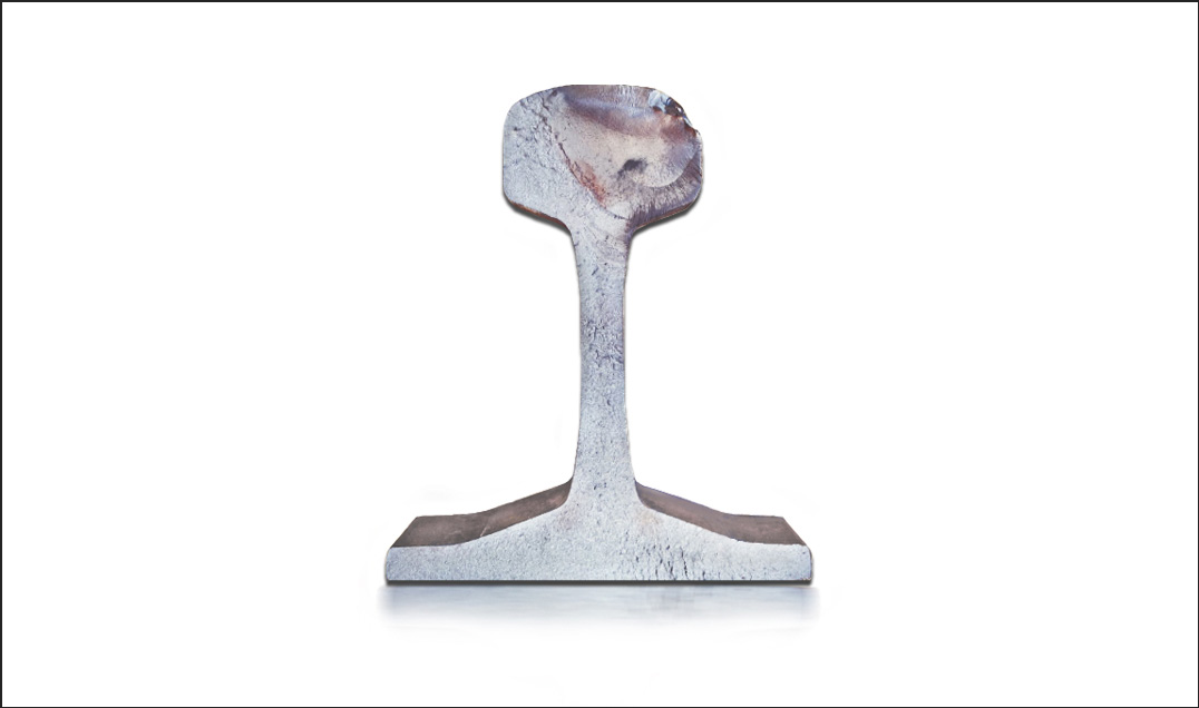 Transverse fatigue crack in rail head